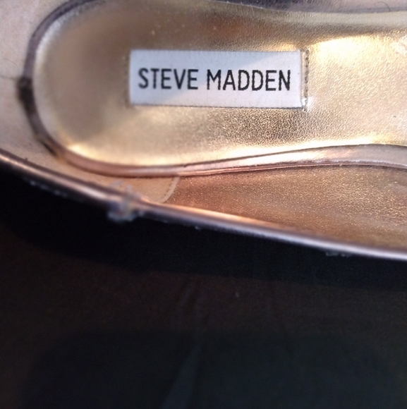 Steve Madden Pewter Bow Sequins Flat - Picture 5 of 8
